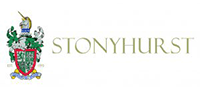 斯托尼赫斯特学院 Logo